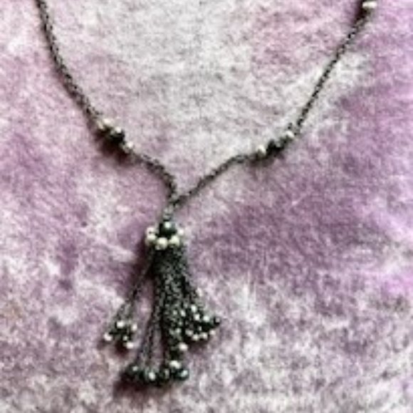 Silver Tassel Pendant with Shiny Beads - Picture 4 of 4